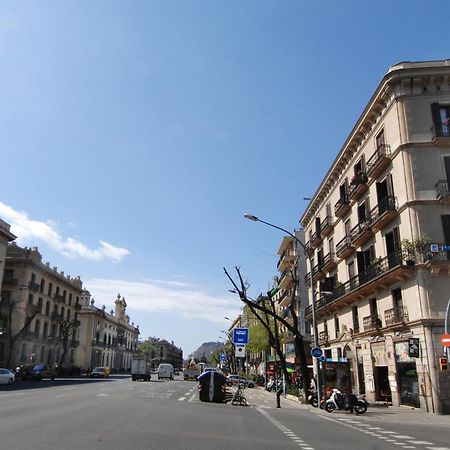 Hostal Orleans Barcelona Bagian luar foto