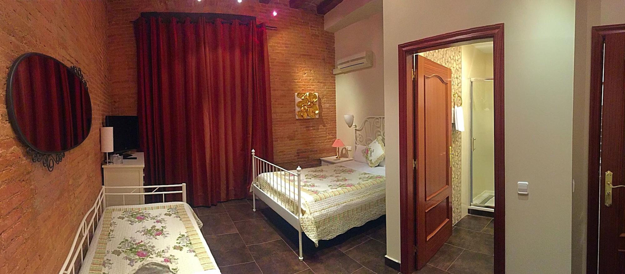 Hostal Orleans Barcelona Bagian luar foto